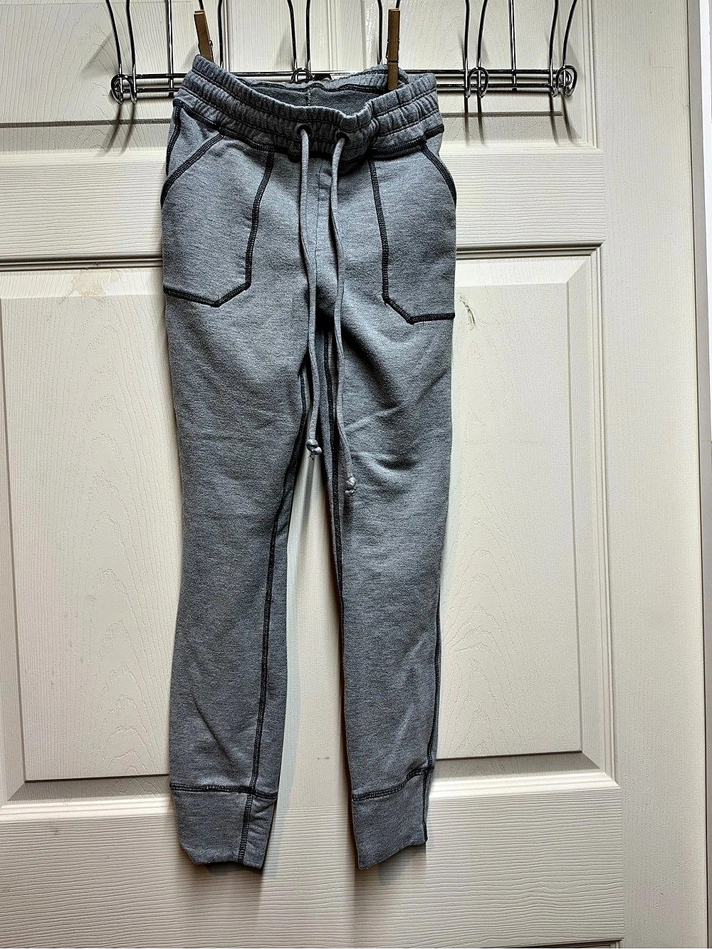 Abercrombie & Fitch Gray Jogger Pants Size XS Like New
